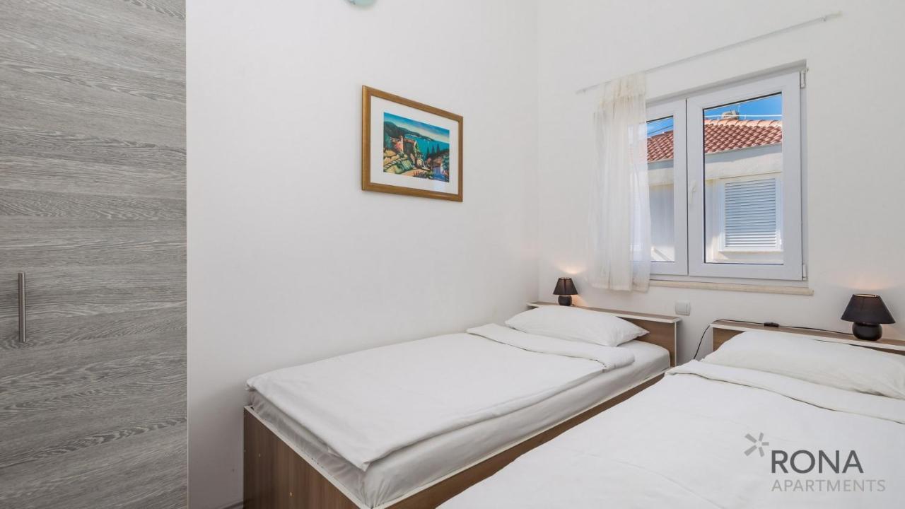 Apartments Zlatko Šimuni Buitenkant foto
